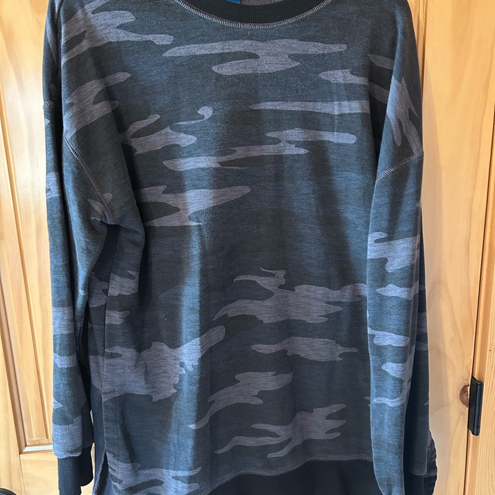 Old Navy Gray Camo Tunic Top